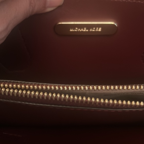 Michael Michael Kors Mercer Large Pebbled and Embossed Leather Accordion Tote - Picture 14 of 16